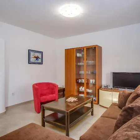 Apartment Josipa *